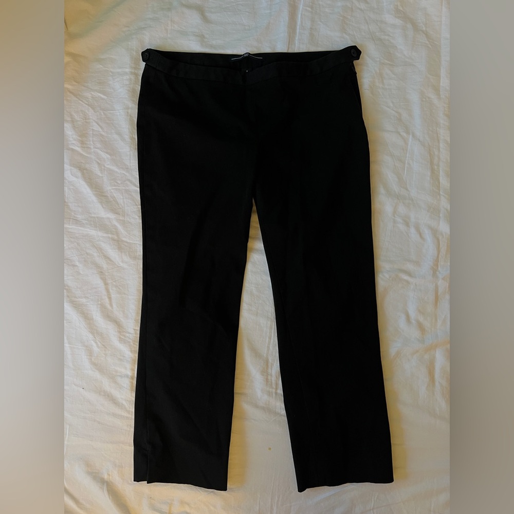 Carolyn Bessette Style Minimalist Black Gap Capri Pants Trousers